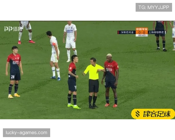 替补席红牌的判罚逻辑：哪些行为算违规？